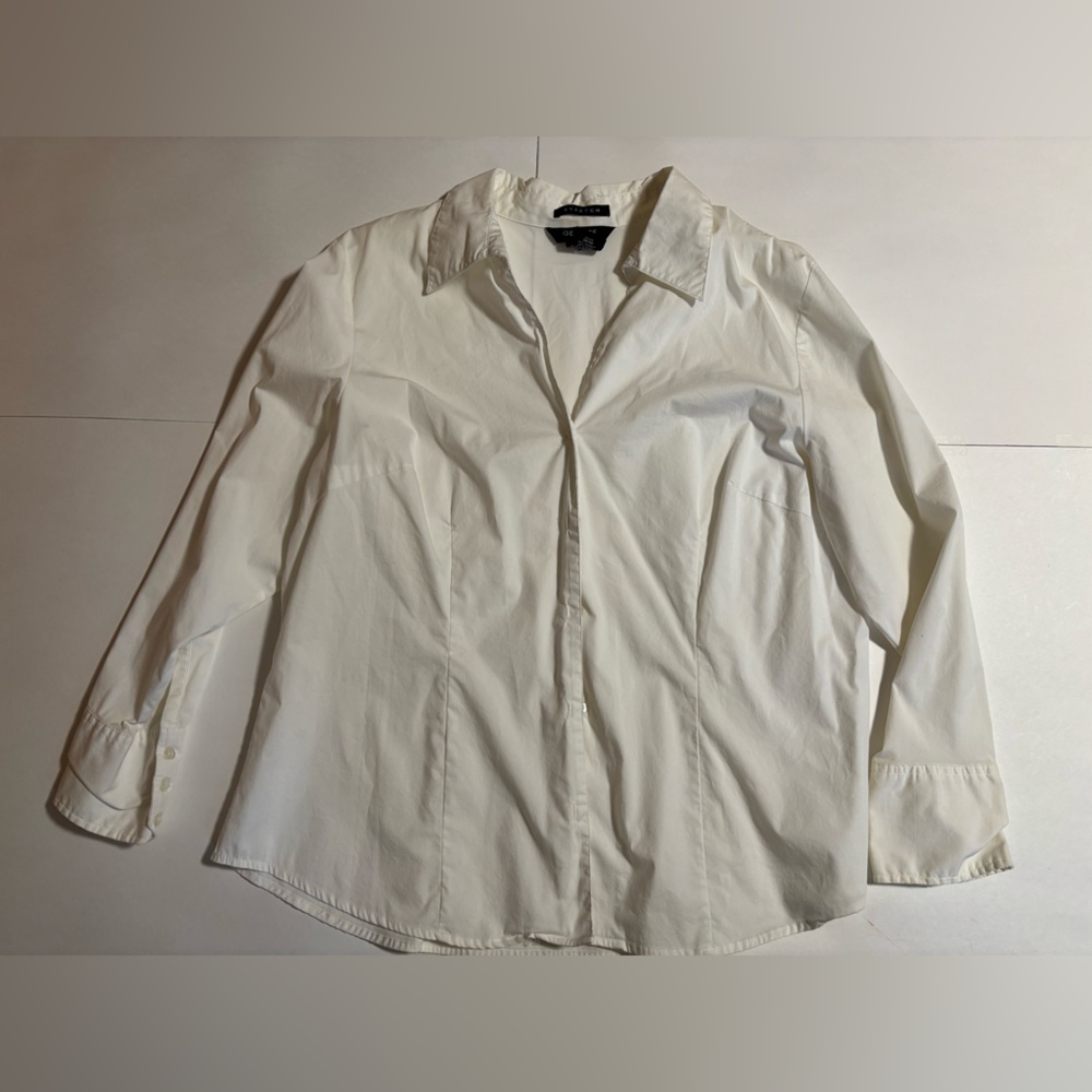 George Woman’s White Button Up V-Neck Collared 18W/20W